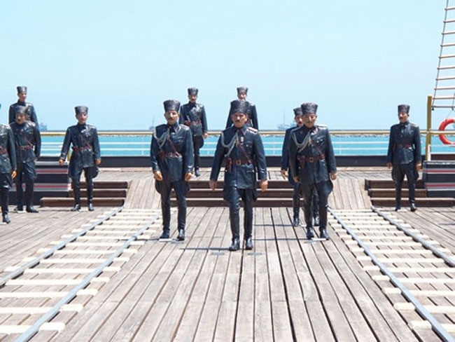 Tütün ( Tobacco ) Pier - Tourism Map